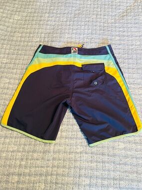 LOST Men’s Swim Trunks